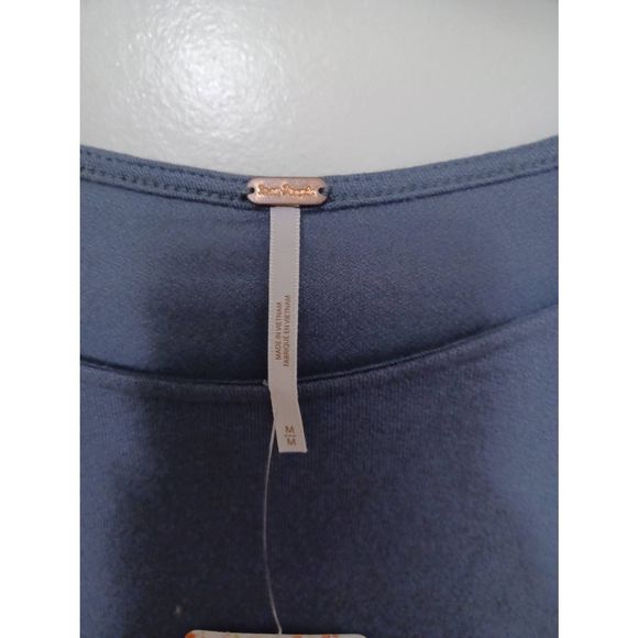 Free People Top Long Sleeve Cloudy Night Size Medium - Picture 2 of 4